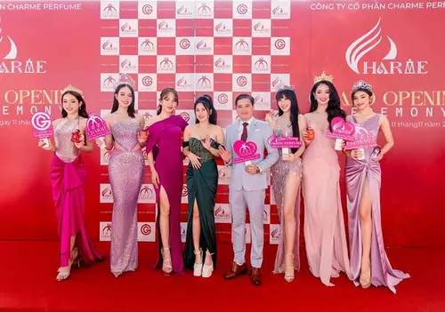 20 Hoa Hậu, Nghệ Sỹ Diễn Viên Có Mặt Chúc Mừng Khánh Thành Nhà Máy Sản Xuất Nước Hoa Charme Perfume