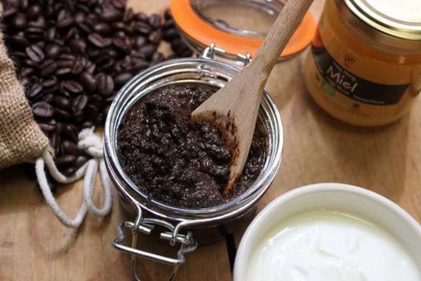 Bỏ chục triệu ra spa tắm trắng cũng không ăn thua, kém xa 3 cách tắm trắng tại nhà